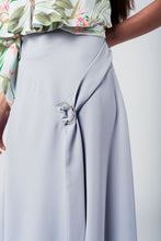 Load image into Gallery viewer, Grey Midi Skirt With Belt