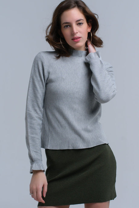 Sweater With Ruffle in Gray