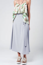 Load image into Gallery viewer, Grey Midi Skirt With Belt