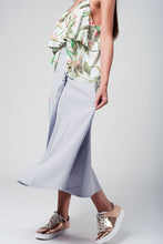 Load image into Gallery viewer, Grey Midi Skirt With Belt